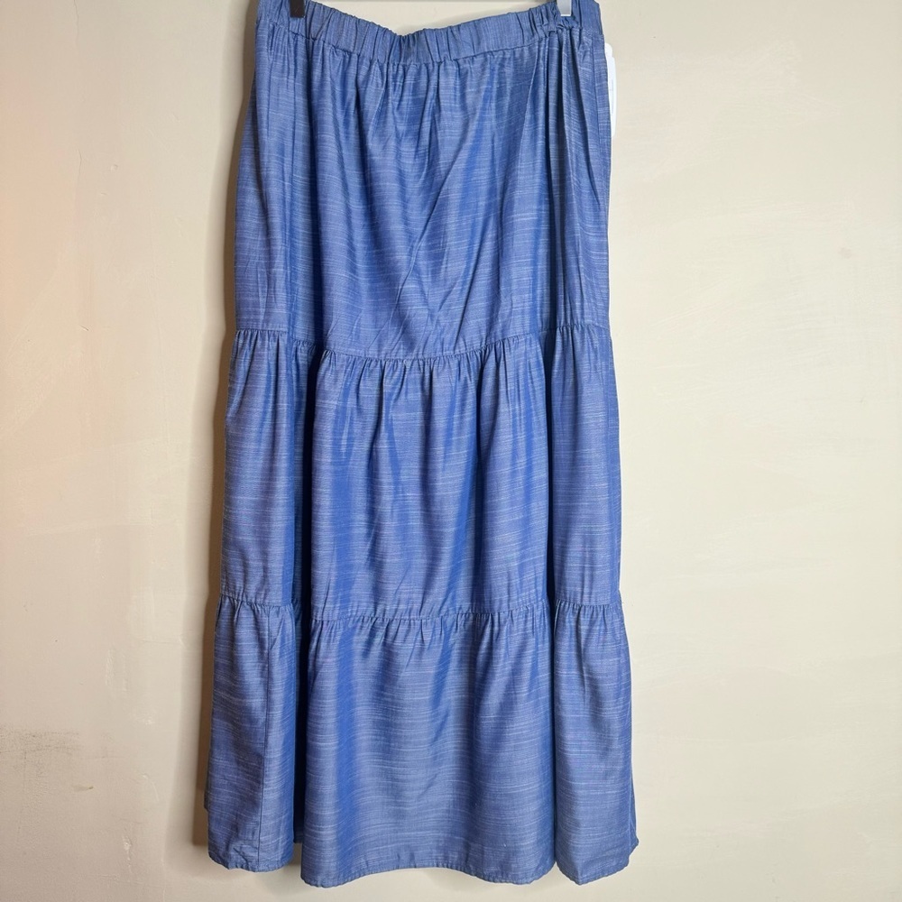 Lane Bryant Tiered Maxi Skirt 100% rayon - Picture 4 of 8